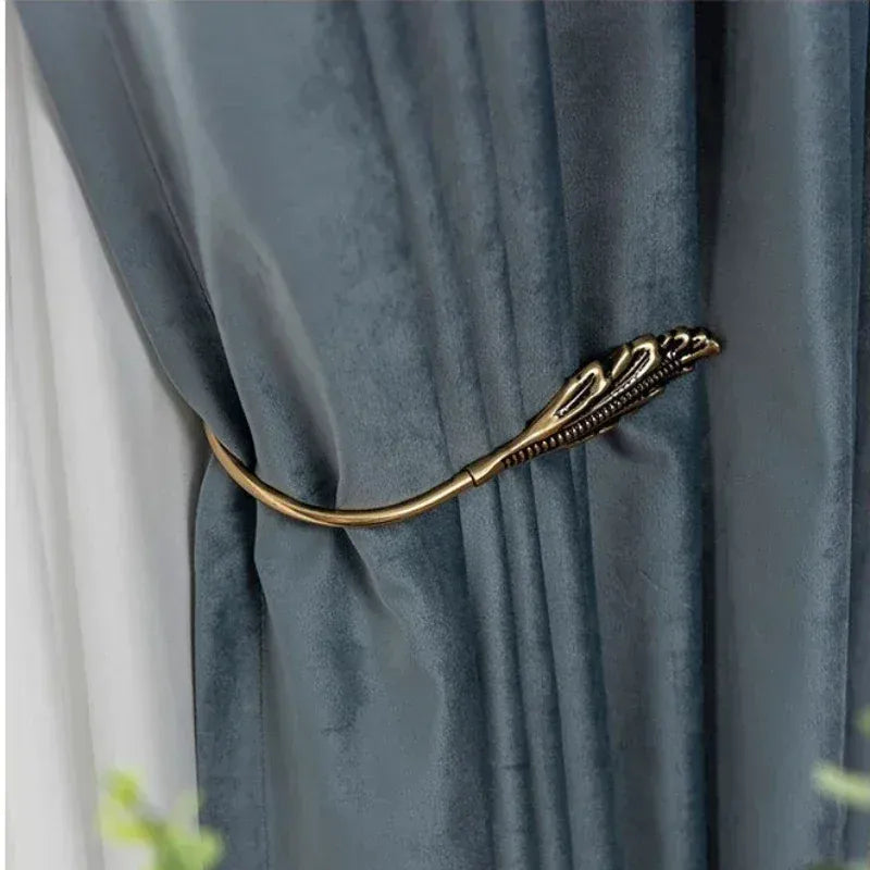 Curtains-7 / W100cmxH250cm 1PC / Grommet Top(Rings) Rideaux Thermiques en Velours Bleu Roi – Occultants Luxe pour Salon et Séjour Modernes